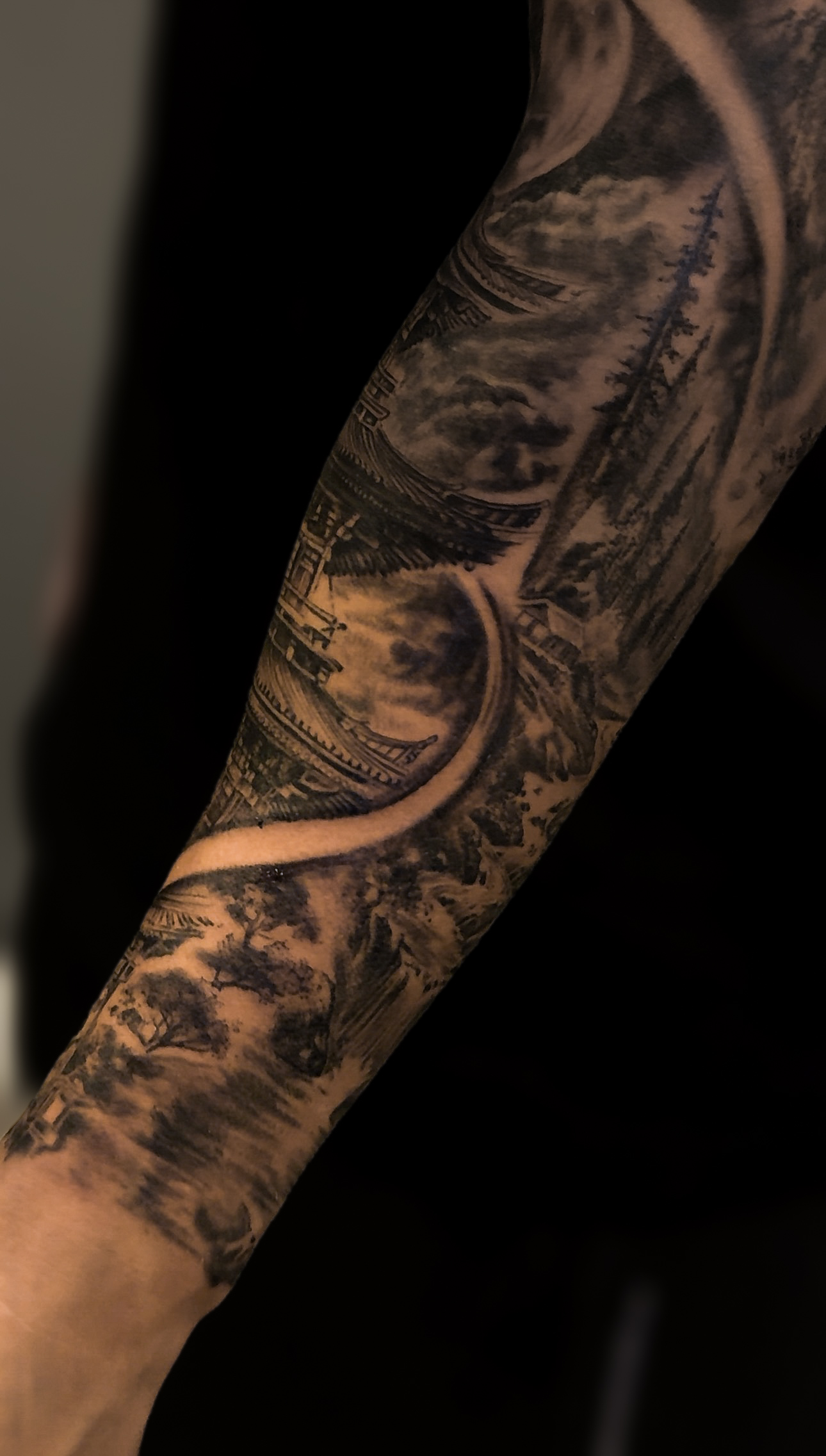 Tatuaje realismo Kazzo Tattoo Málaga